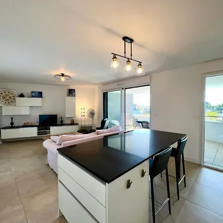 Apartment Standing Avec Terrasse Vue Etang, 2 Et Wifi - - Fr-1-604-37 Meze